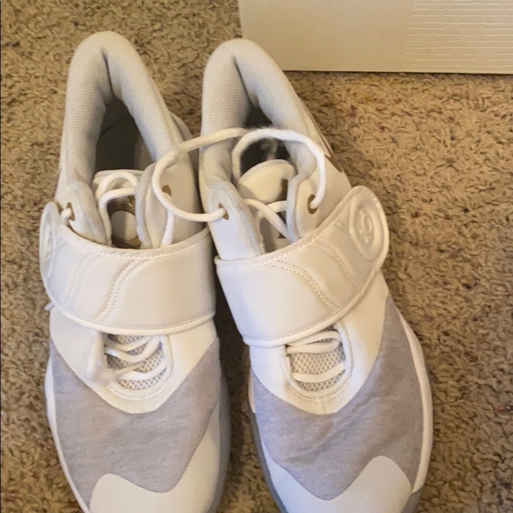 Kevin Durant Basketball Shoes